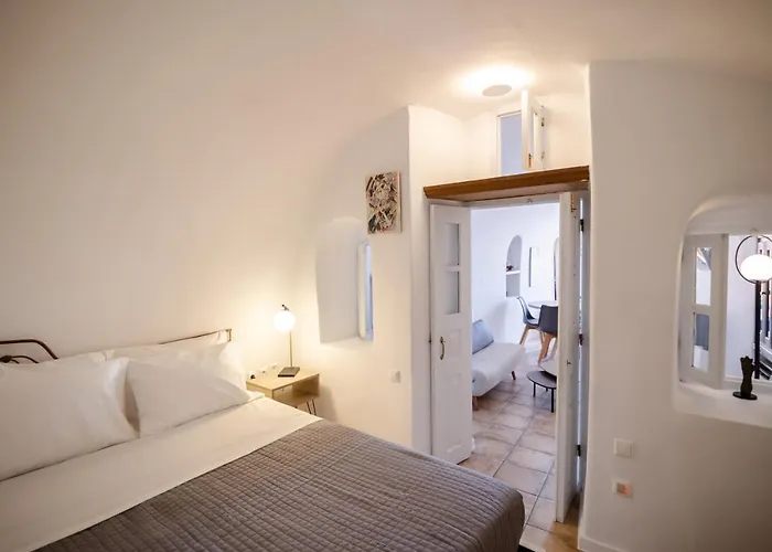 Ambrosia Tatil Evi Oia